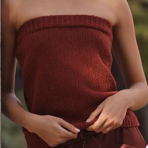 FLAT WHITE TUBE TOP SWEATER